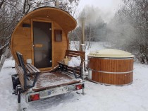   Sauna mobilna ( sauna na przyczepie do kompletu z bali  )