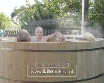 Mie chwile w balii ogrodowej Balie i Sauny Ogrodowe www.LifePolska.pl