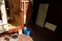 Pour le bain dans le spa on peut utiliser les sels, par exemple le sel de mer, le sel médical, ou aromatisé et tous les produits pour maintenir l’hygiène de la piscine, conformément à leur mode d’emploi.